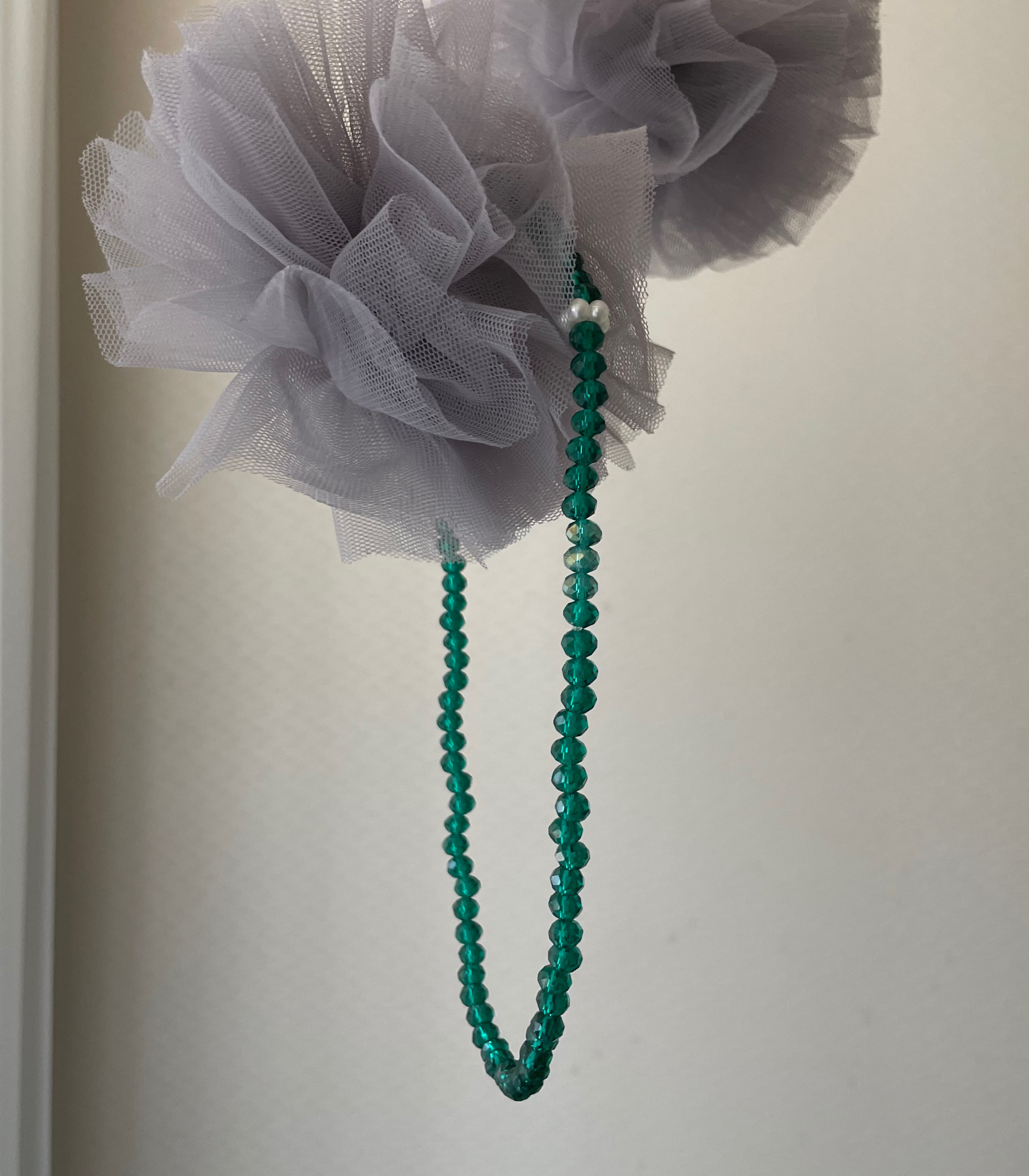 by atto) green crystal necklace
